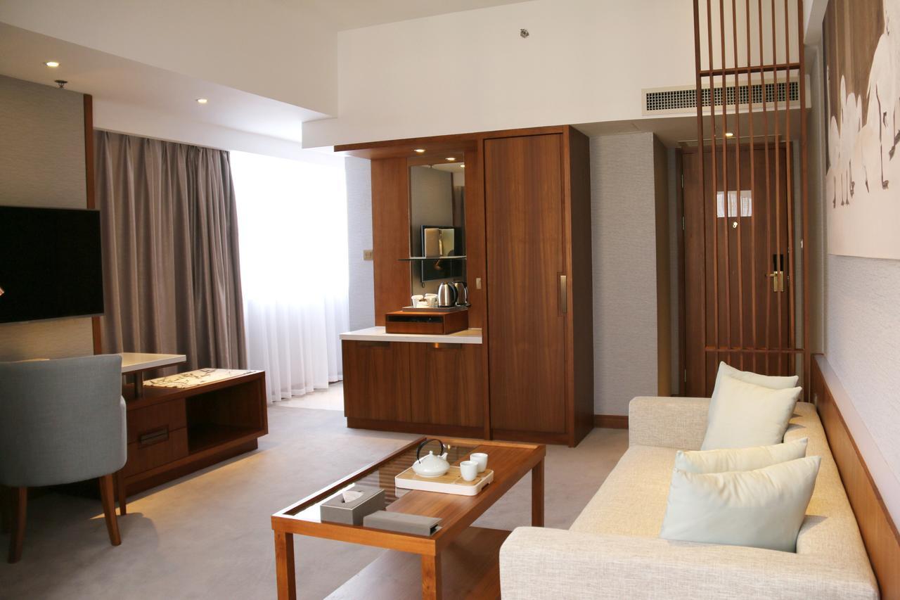 Deacon House Wuxi Hotel Wuxi  Exterior photo